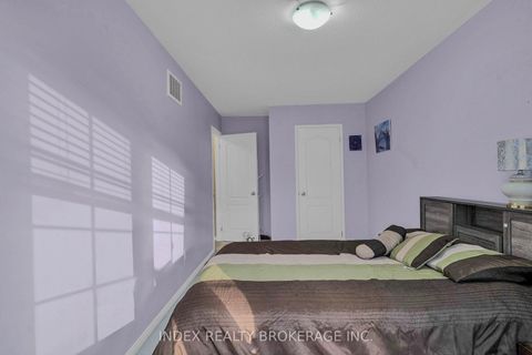 Photo 23 at 806 Mccue Drive, Taunton, Oshawa