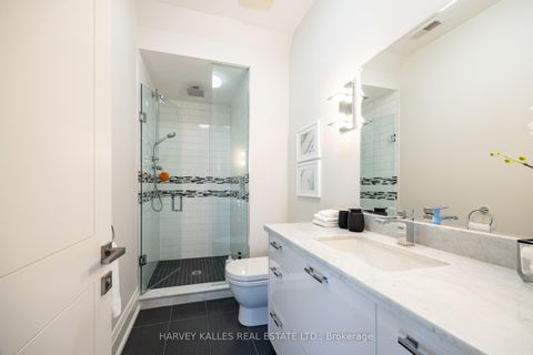 Photo 29 at 14 Sulgrave Crescent, Windfields, Toronto