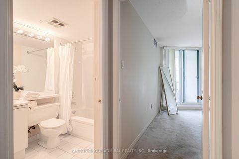 Photo 21 at 311 - 7250 Yonge Street, Yorkhill, Vaughan