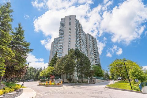 Photo 24 at 311 - 7250 Yonge Street, Yorkhill, Vaughan