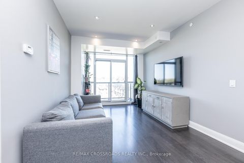 Photo 14 at 610 - 4700 Highway 7 Rd, East Woodbridge, Vaughan