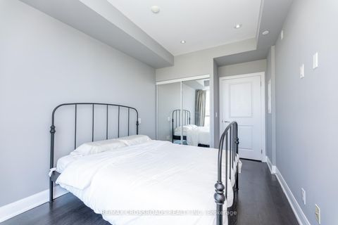 Photo 21 at 610 - 4700 Highway 7 Rd, East Woodbridge, Vaughan