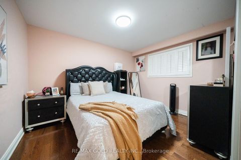 Photo 28 at 40 Maryhill Drive, Jamestown, Toronto