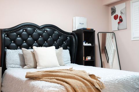 Photo 29 at 40 Maryhill Drive, Jamestown, Toronto