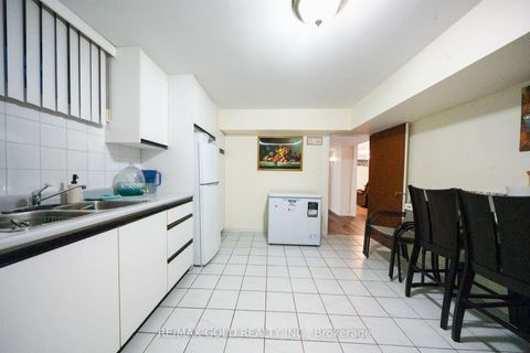 Photo 36 at 40 Maryhill Drive, Jamestown, Toronto