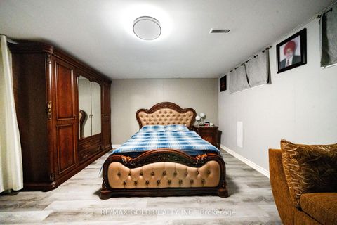 Photo 43 at 40 Maryhill Drive, Jamestown, Toronto