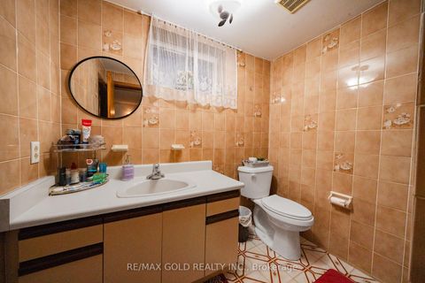 Photo 44 at 40 Maryhill Drive, Jamestown, Toronto