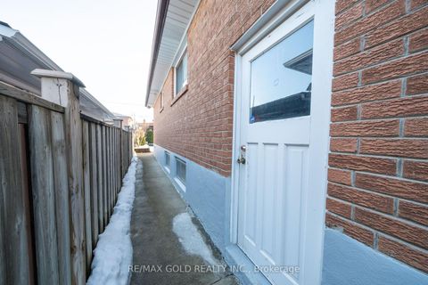 Photo 46 at 40 Maryhill Drive, Jamestown, Toronto