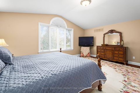 Photo 21 at 7 Finchley Road, Humber Valley, Toronto