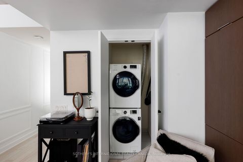 Photo 21 at 223 - 5 Hanna Avenue, Niagara, Toronto