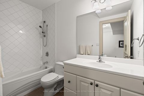 Photo 34 at 260 St Leonards Avenue, York Mills, Toronto