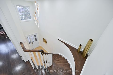 Photo 22 at 151 Stather Crescent, Milliken Mills East, Markham