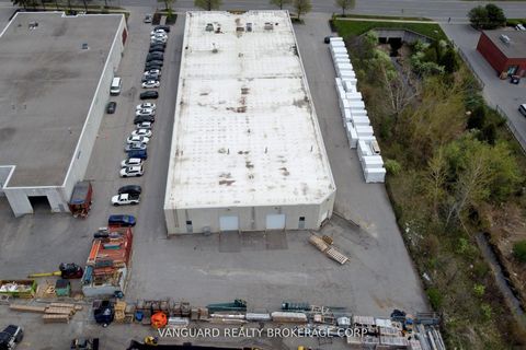 Photo 2 at 440 Edgeley Boulevard, Concord, Vaughan