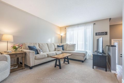 Photo 4 at 55 Chalmers Drive, Painswick South, Barrie