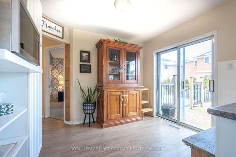 Photo 13 at 55 Chalmers Drive, Painswick South, Barrie