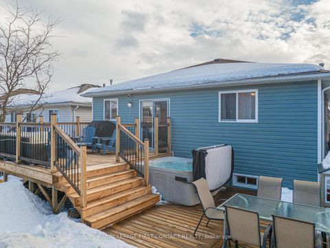 Photo 31 at 55 Chalmers Drive, Painswick South, Barrie