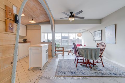 Photo 2 at 1113 - 9 Four Winds Drive, York University Heights, Toronto