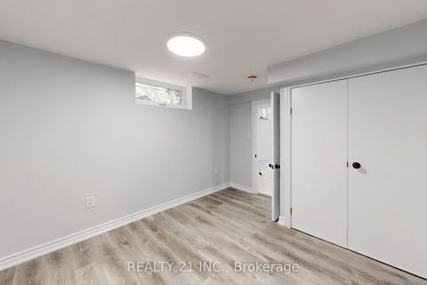 Photo 29 at 7 Stoney Creek Drive, West Hill, Toronto