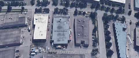 Photo 2 at 282 North Rivermede Road, Concord, Vaughan