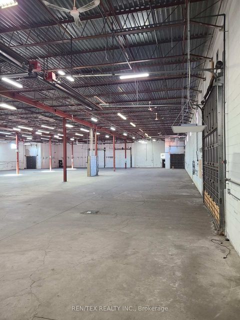 Photo 3 at 282 North Rivermede Road, Concord, Vaughan