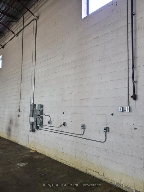 Photo 8 at 282 North Rivermede Road, Concord, Vaughan