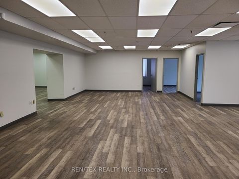 Photo 12 at 282 North Rivermede Road, Concord, Vaughan