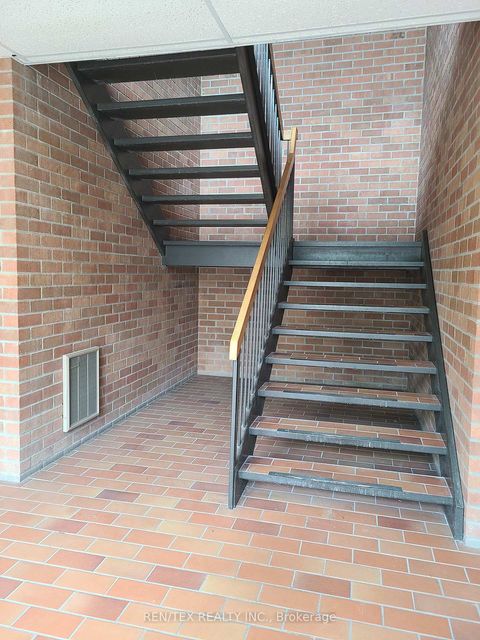 Photo 17 at 282 North Rivermede Road, Concord, Vaughan