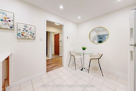 Photo 8 at 301 - 168 Bonis Avenue, Sullivan, Toronto