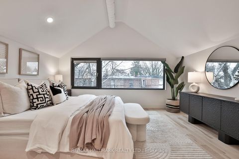 Photo 18 at 35 Palmerston Gardens, Annex, Toronto