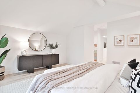 Photo 21 at 35 Palmerston Gardens, Annex, Toronto