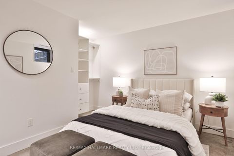 Photo 37 at 35 Palmerston Gardens, Annex, Toronto