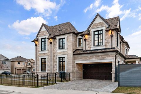 Photo 2 at 29 Ballyconnor Court, Steeles, Toronto