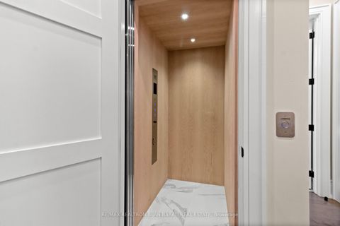 Photo 9 at 29 Ballyconnor Court, Steeles, Toronto