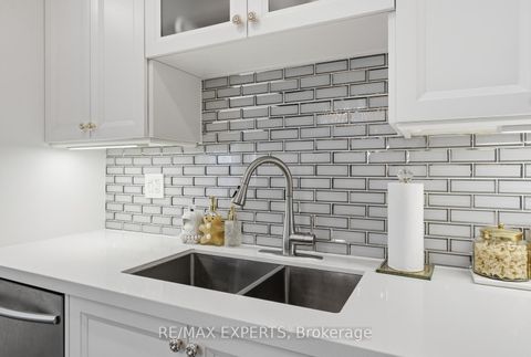 Photo 18 at 34 Castle Park Boulevard, Sonoma Heights, Vaughan