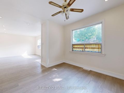 Photo 6 at 98 Natal Avenue, Cliffside, Toronto