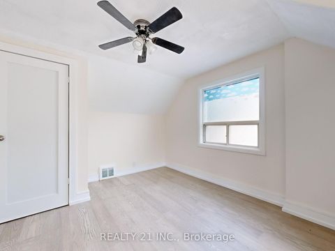 Photo 23 at 98 Natal Avenue, Cliffside, Toronto