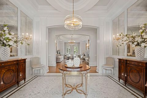 Photo 3 at 301 Millwood Parkway, Vellore Village, Vaughan