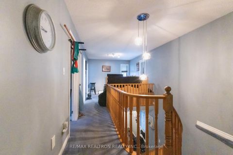 Photo 13 at 37 Woodhaven Crescent, Oak Ridges, Richmond Hill