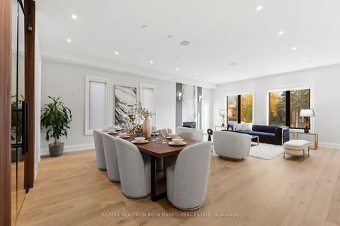 Photo 3 at 422 Hounslow Avenue, Willowdale West, Toronto