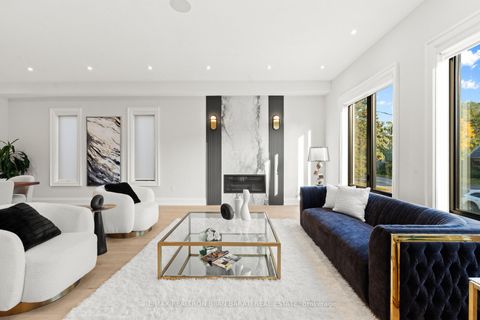 Photo 8 at 422 Hounslow Avenue, Willowdale West, Toronto