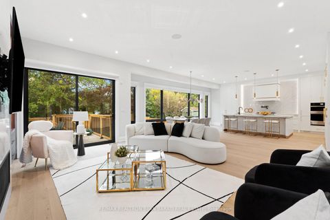 Photo 17 at 422 Hounslow Avenue, Willowdale West, Toronto