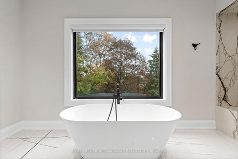 Photo 32 at 422 Hounslow Avenue, Willowdale West, Toronto