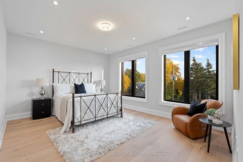 Photo 37 at 422 Hounslow Avenue, Willowdale West, Toronto