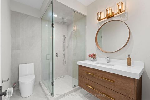 Photo 38 at 422 Hounslow Avenue, Willowdale West, Toronto