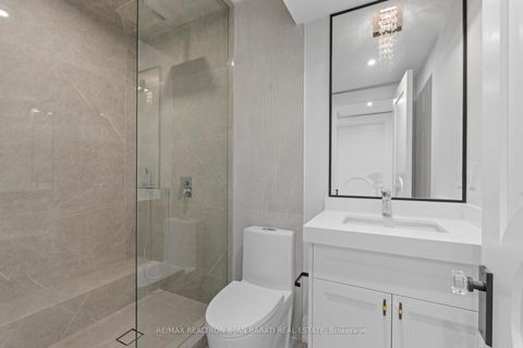 Photo 42 at 422 Hounslow Avenue, Willowdale West, Toronto