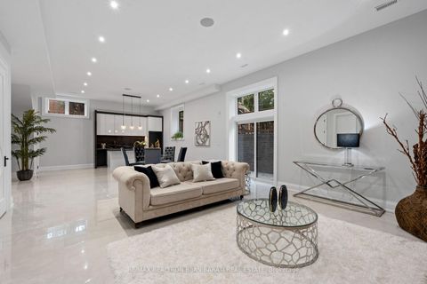 Photo 47 at 422 Hounslow Avenue, Willowdale West, Toronto