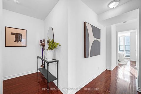 Photo 2 at 1005 - 1 Elm Drive W, City Centre, Mississauga