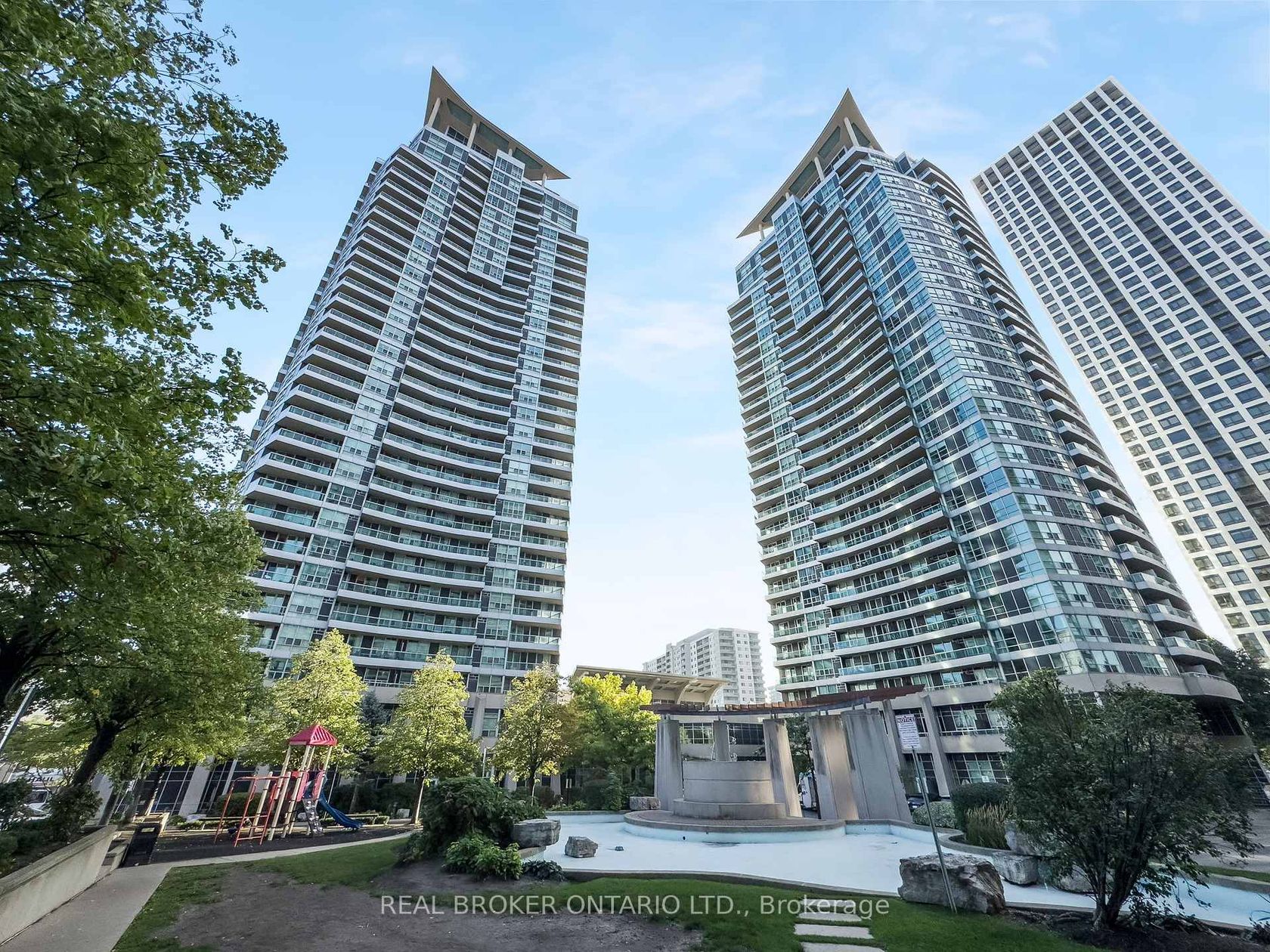 1005 - 1 Elm Drive W, City Centre, Mississauga 