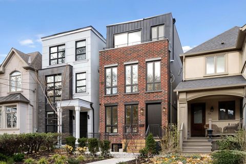 Photo 2 at 72 Woburn Avenue, Lawrence Park North, Toronto