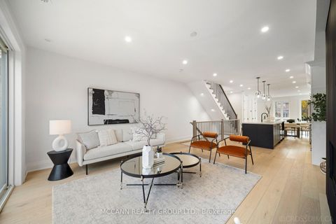 Photo 13 at 72 Woburn Avenue, Lawrence Park North, Toronto